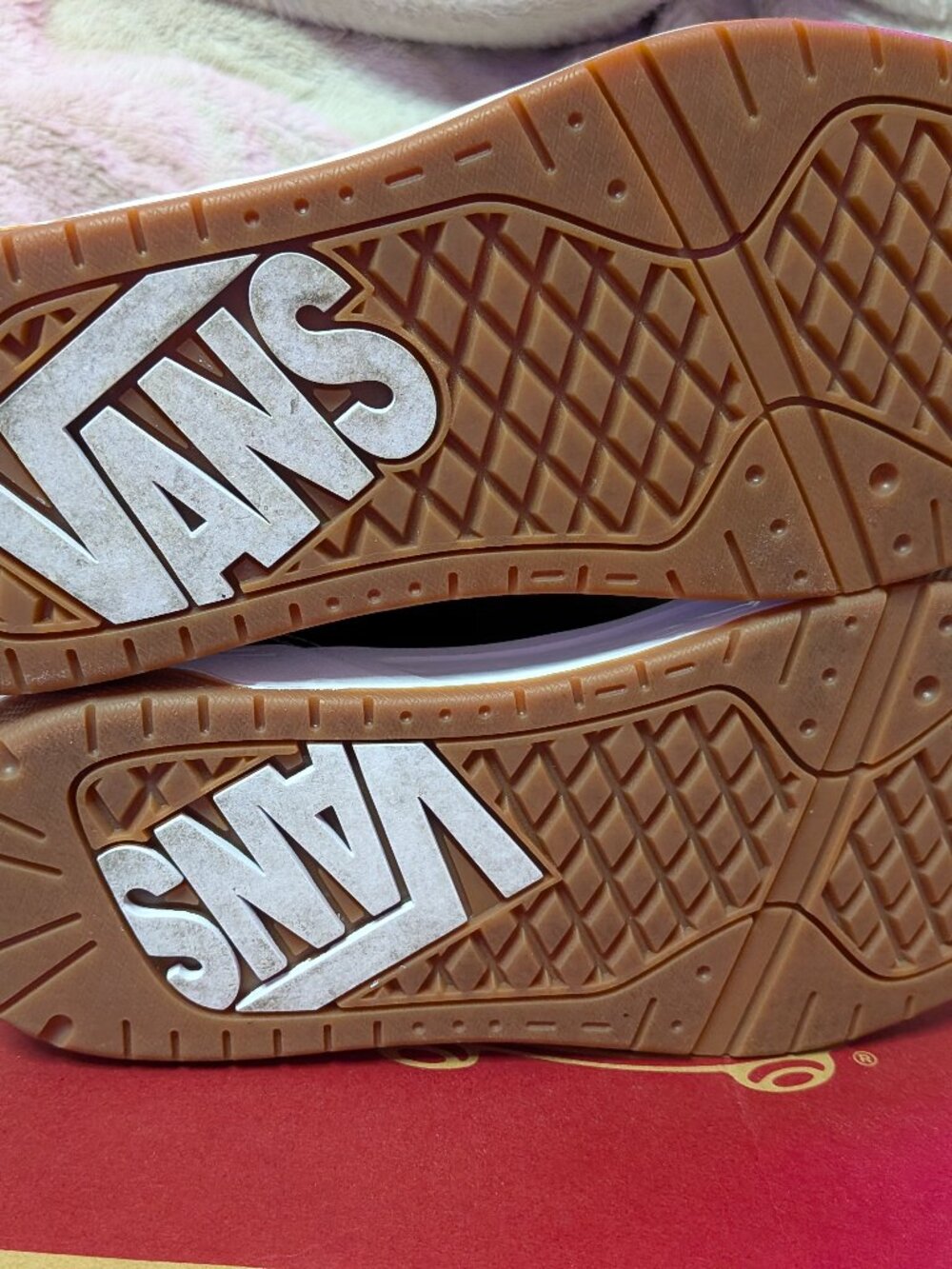Vans Hylane Shoes Size 8 Womens Size 6.5 Mens or Youth Like New - Picture 2 of 6